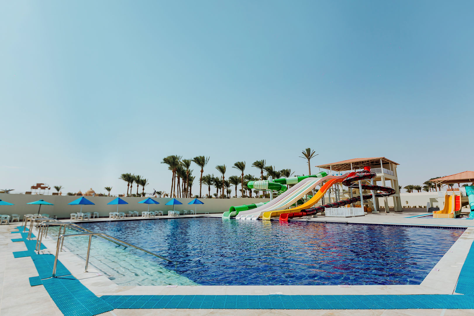 Pickalbatros Dana Beach Resort – Zwembad met glijbaan, Hurghada