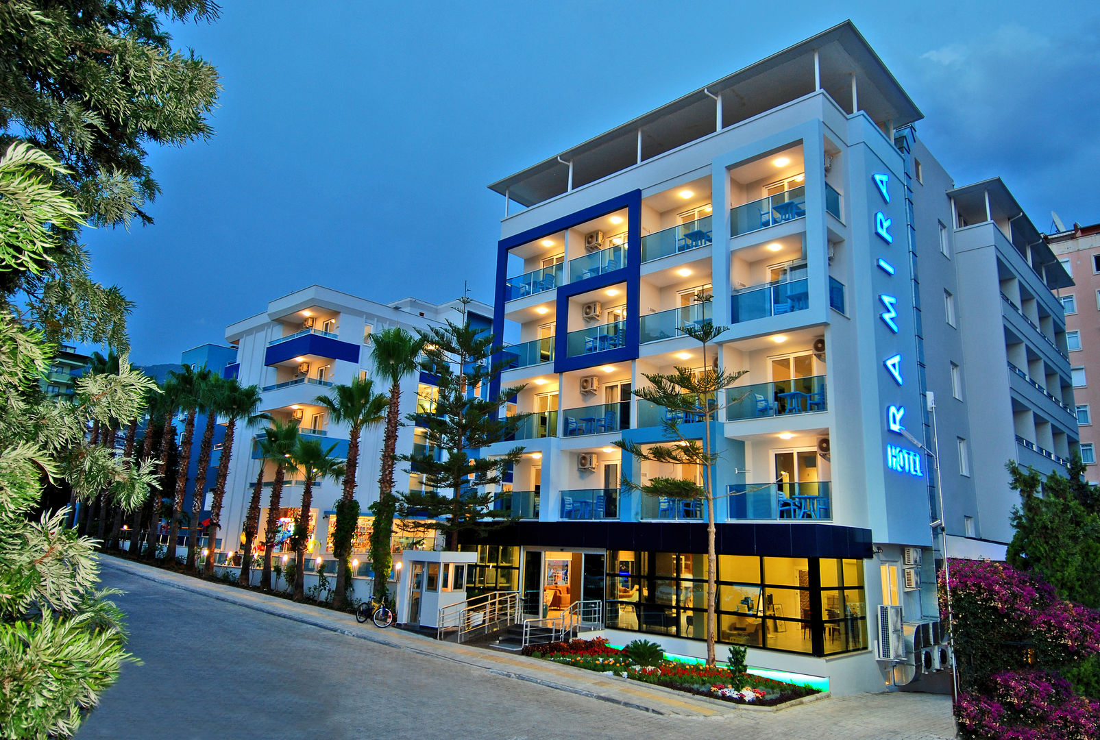 Kleopatra Ramira Hotel – Hotel bij avond, Alanya