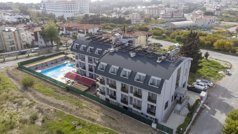 A Hotel Side – Hotel van boven, Side
