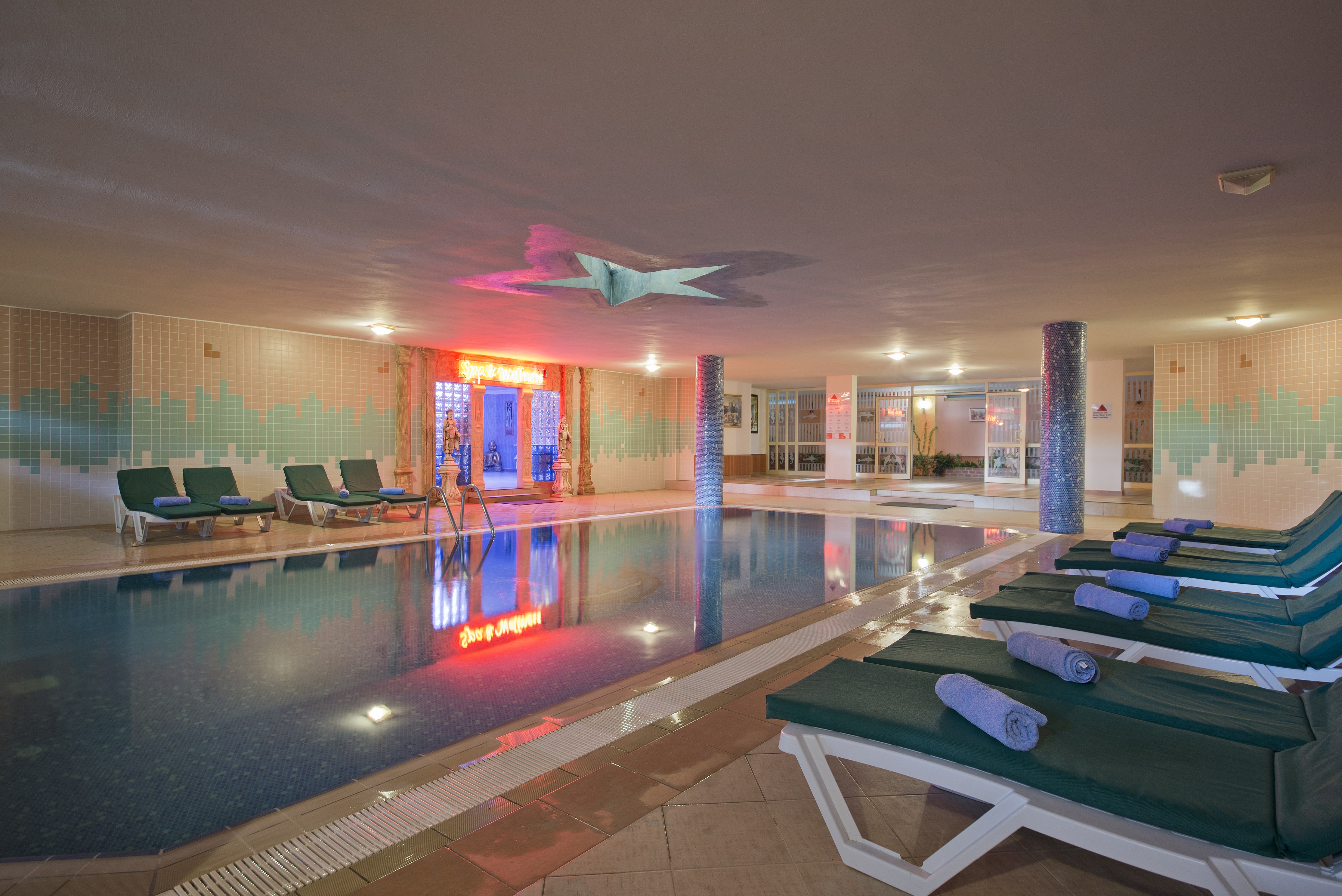 Aydinbey Gold Dreams – Binnenzwembad, Turkler