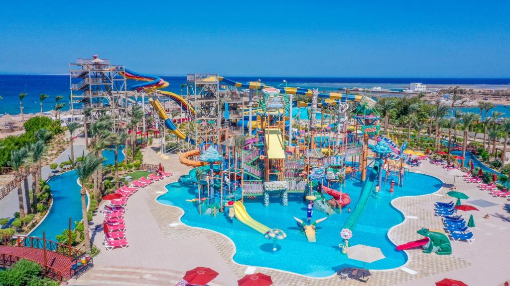 Blend Club Aqua Resort – Waterpark met glijbanen, Hurghada