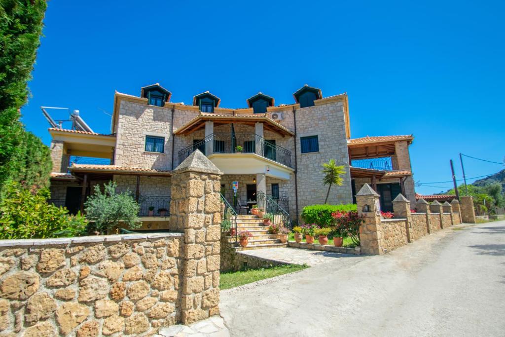 Ammos Villas – Stenen villa, Vassilikos