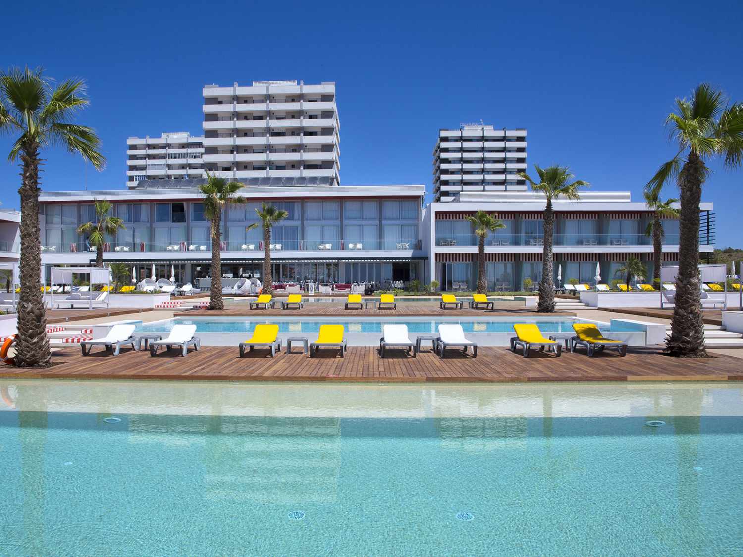 Pestana Alvor South Beach – Zwembad met palmen, Alvor