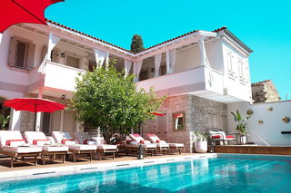 Viento Hotel Alacati cover