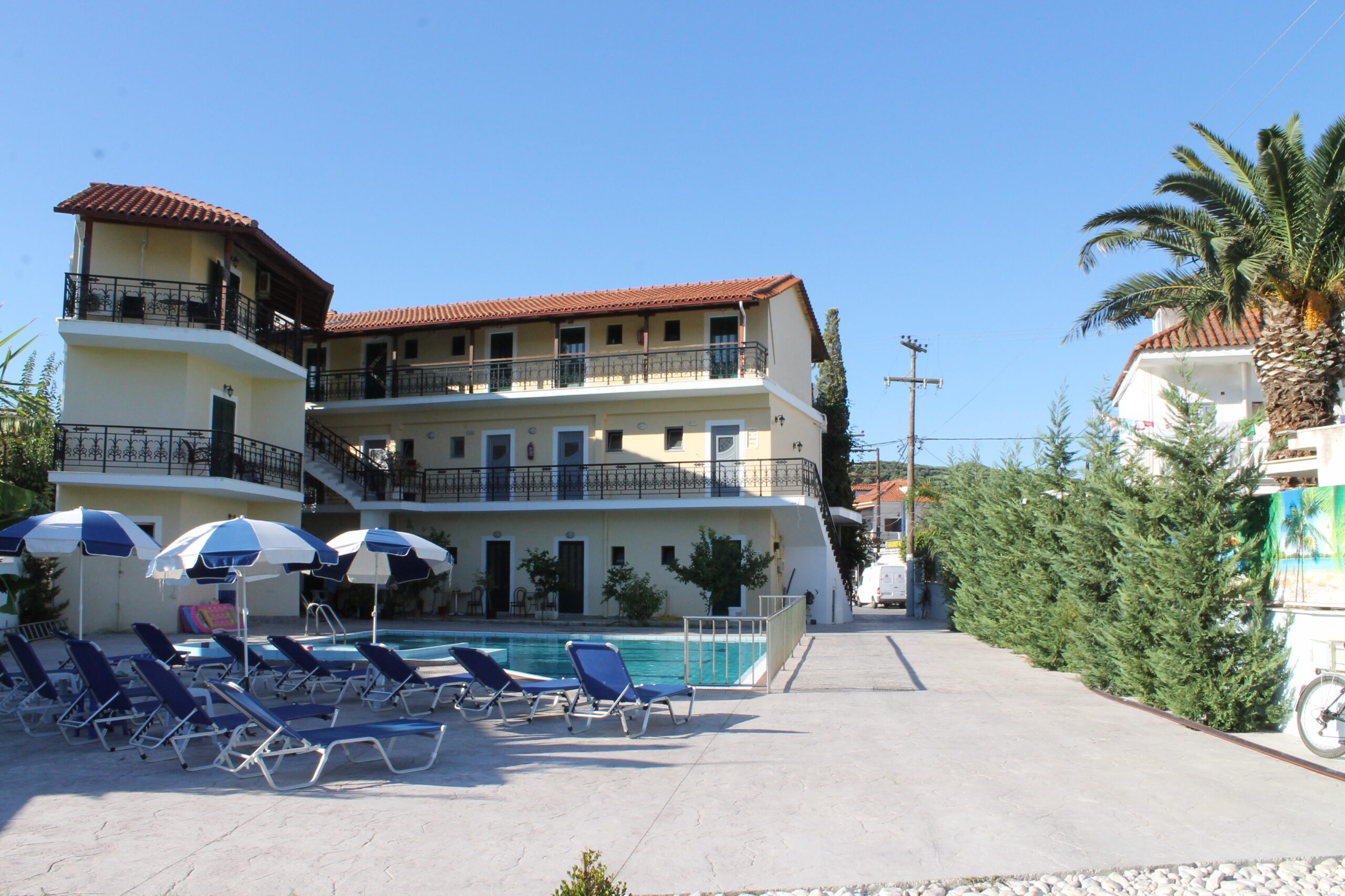 La Caretta Hotel – Hotel met ligbedden, Alykanas
