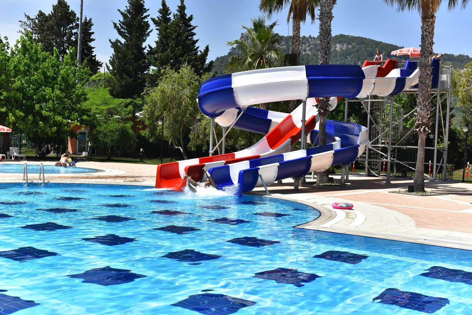 Viking Park Hotel & Spa – Zwembad met glijbaan, Kiris