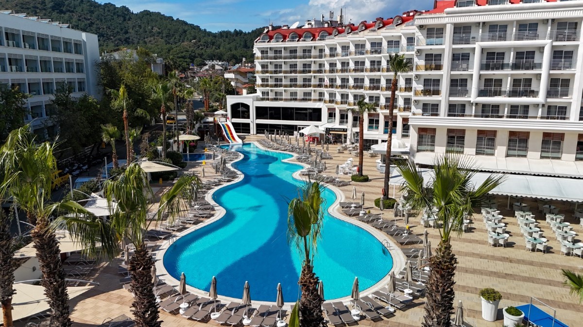 Grand Ideal Premium