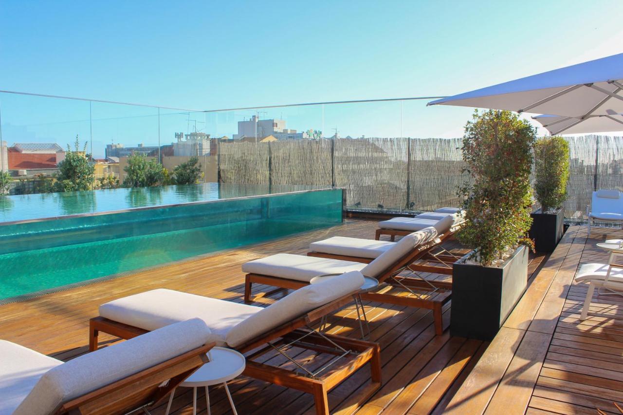 LUX Lisboa Park Hotel – Dakterras met zwembad, Lissabon