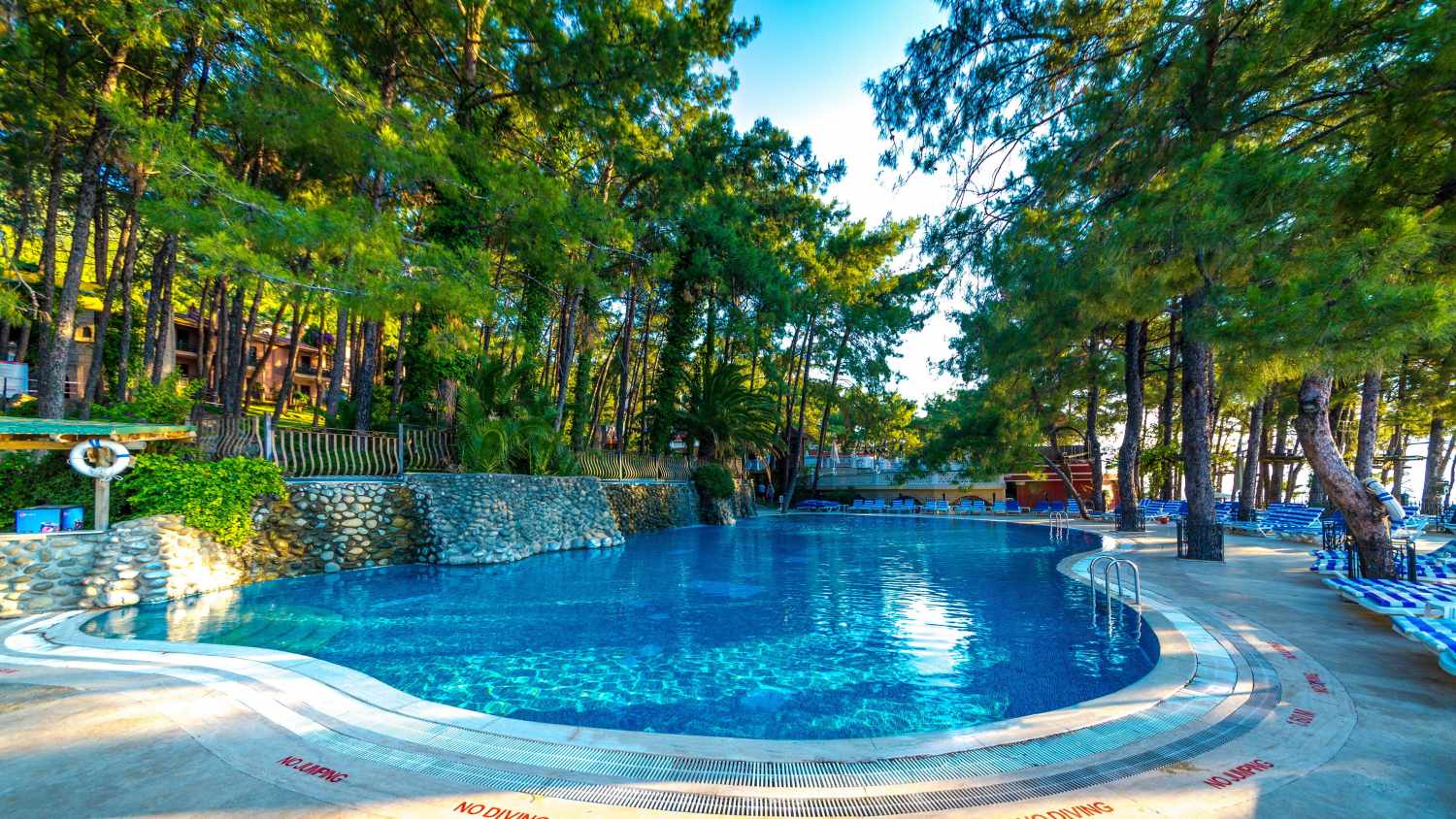 Grand Yazici Club Marmaris Palace – Zwembad tussen bomen, Marmaris