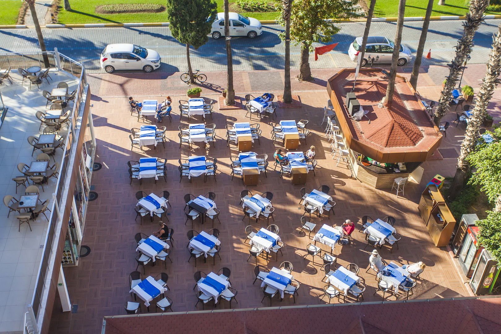 Eftalia Downtown Hotel – Terras met bar, Alanya