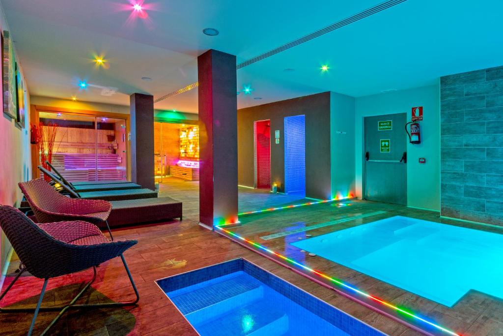 Hotel Santa Ponsa Pins – Wellness met binnenzwembad, Santa Ponsa