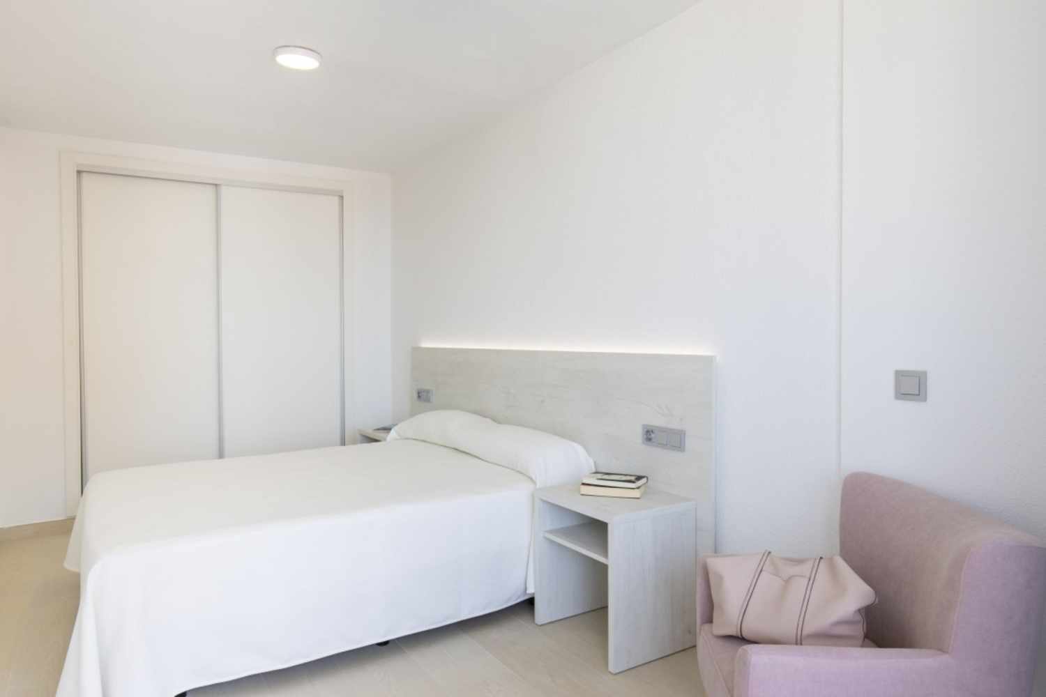 Aparthotel BCL Levante Lux – Slaapkamer, Benidorm