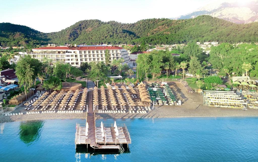 Imperial Turkiz Resort Hotel cover