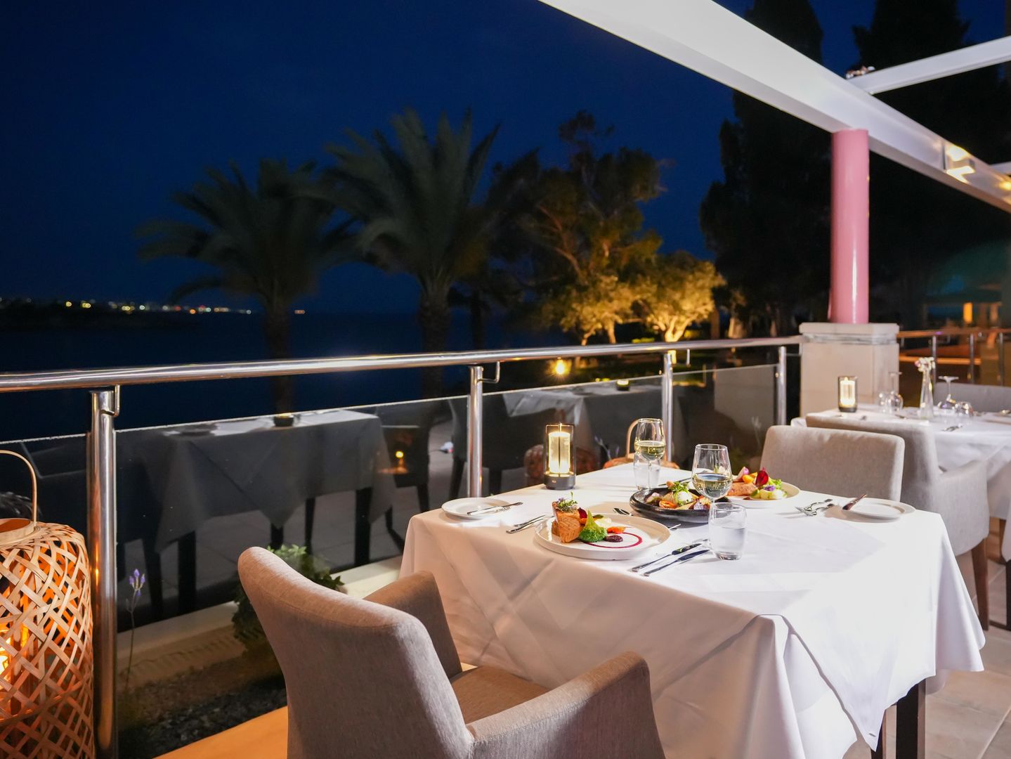 Thalassa Boutique Hotel & Spa – Diner op terras aan zee, Paphos