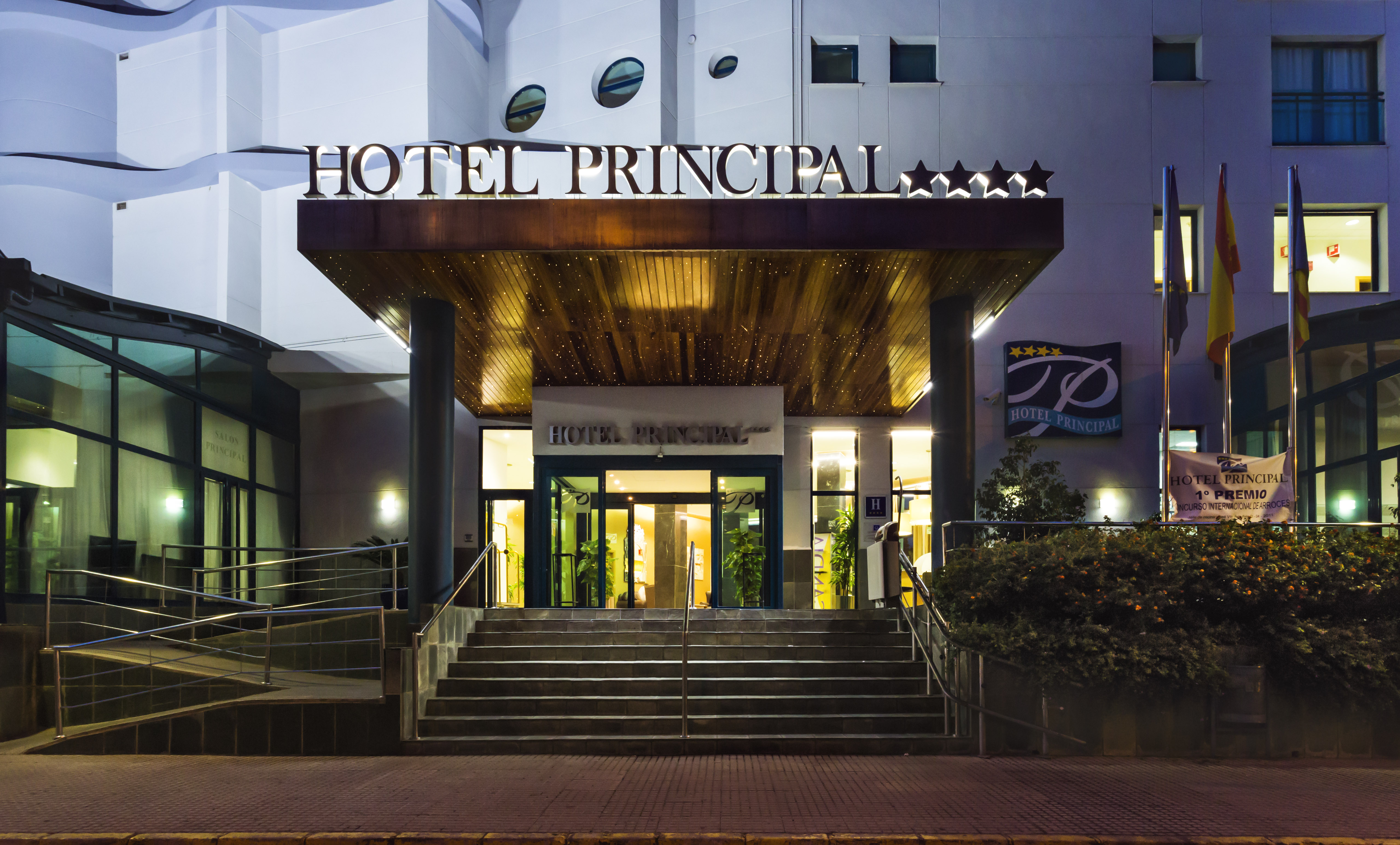RH Hotel Arena