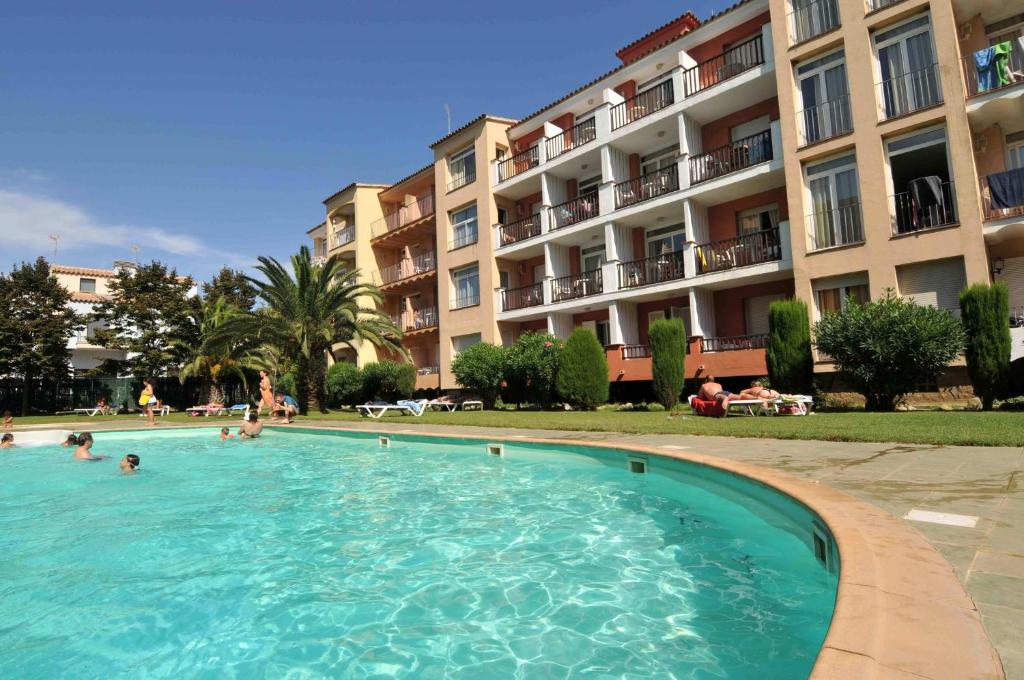 Apartaments Turistics Comte D'Empuries
