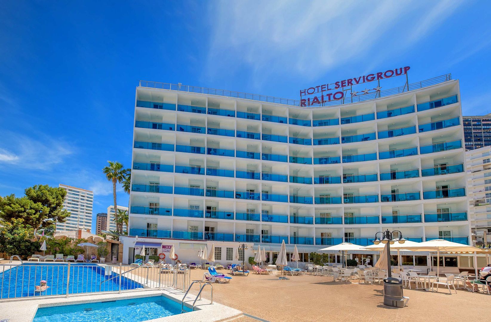 Hotel Servigroup Rialto – Gevel met zwembad, Benidorm