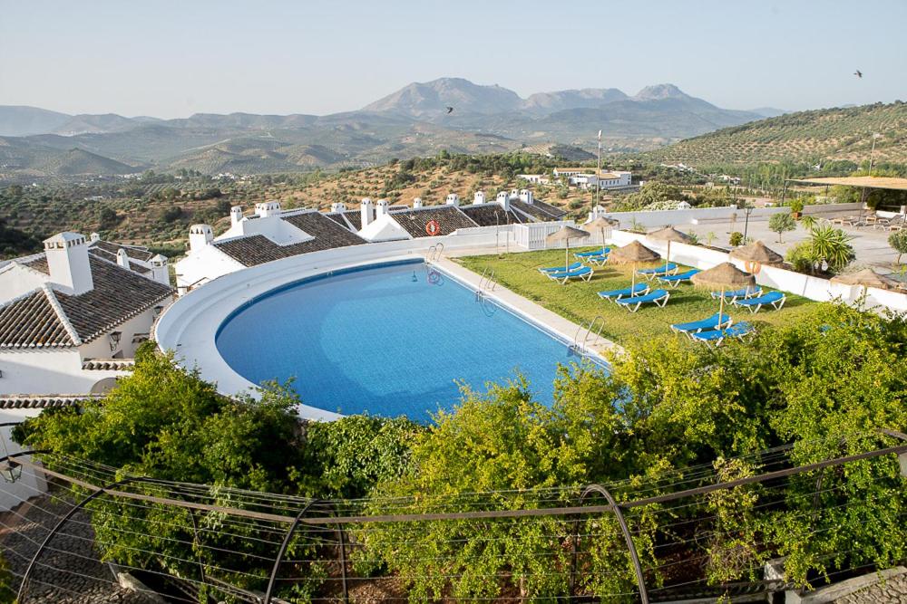 Villa de Priego de Córdoba – Zwembad met bergen, Priego de Cordoba