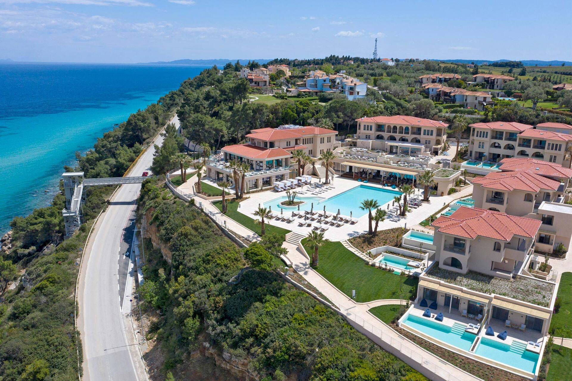 Cora Hotel & Spa cover