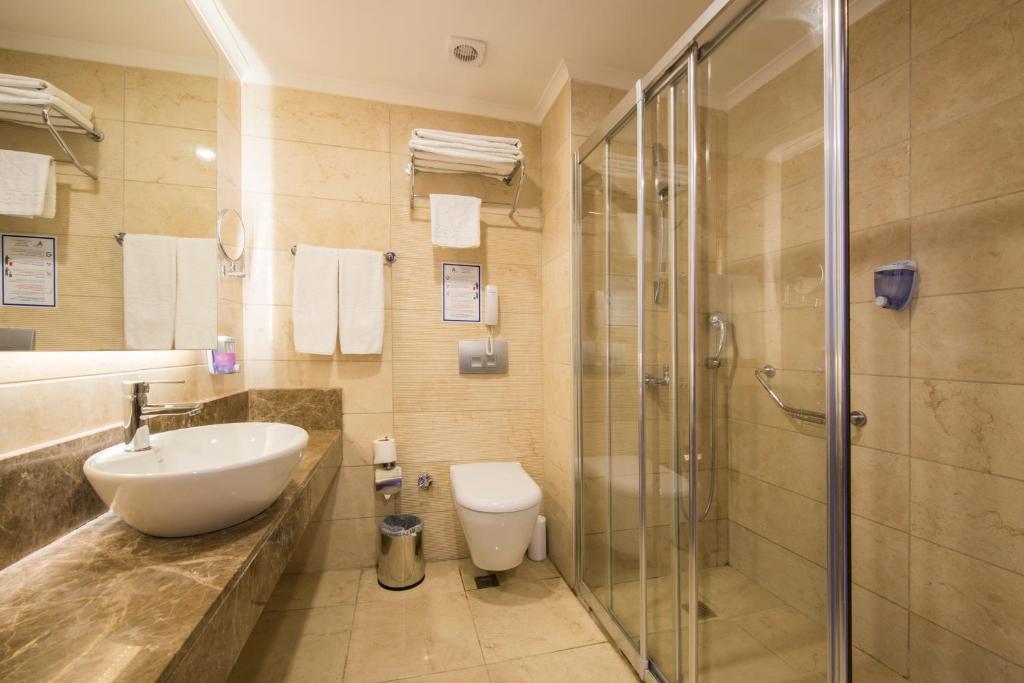Side Alegria Hotel & Spa – Badkamer, Side