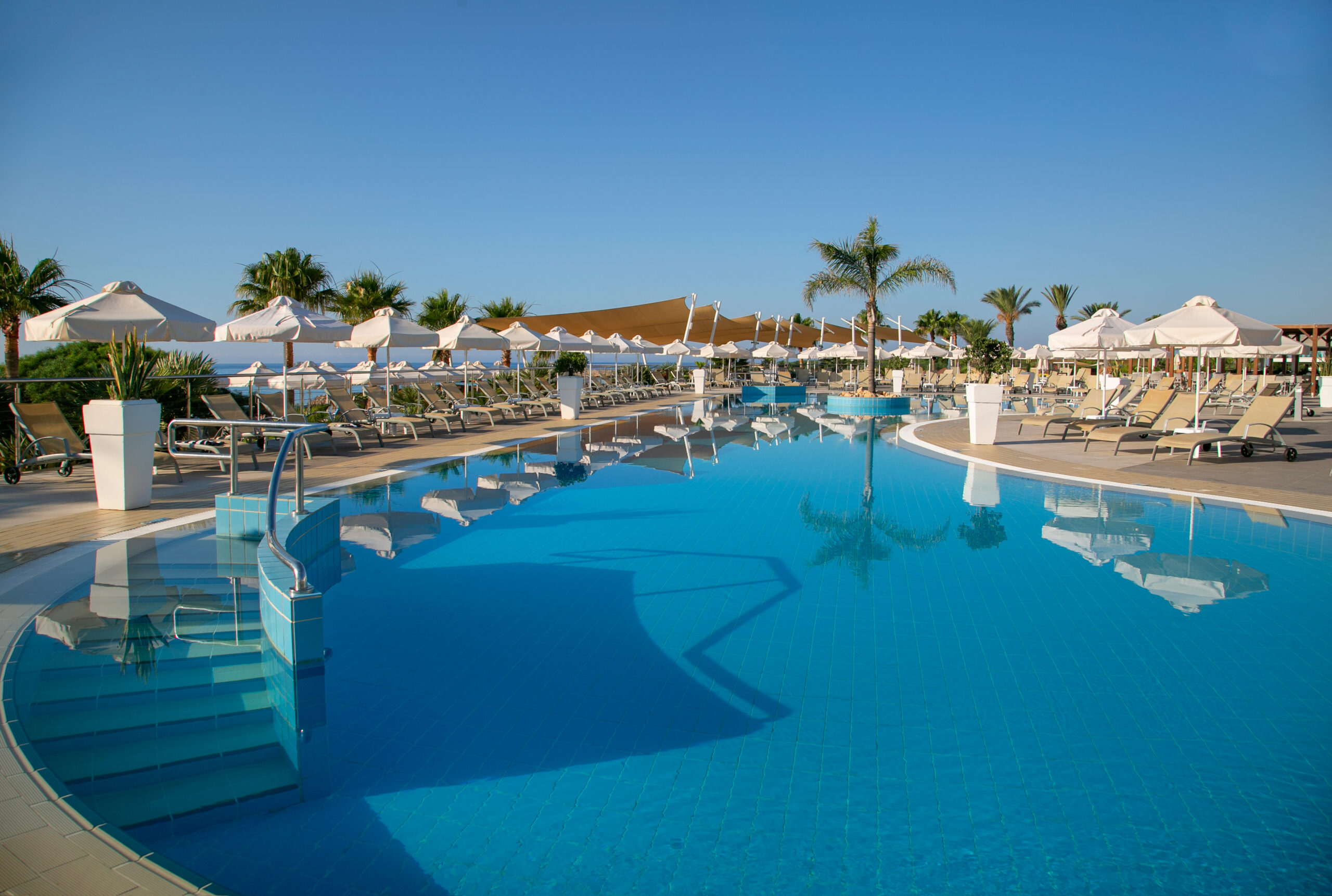 Asterias Beach Hotel – Zwembad met zeezicht, Ayia Napa