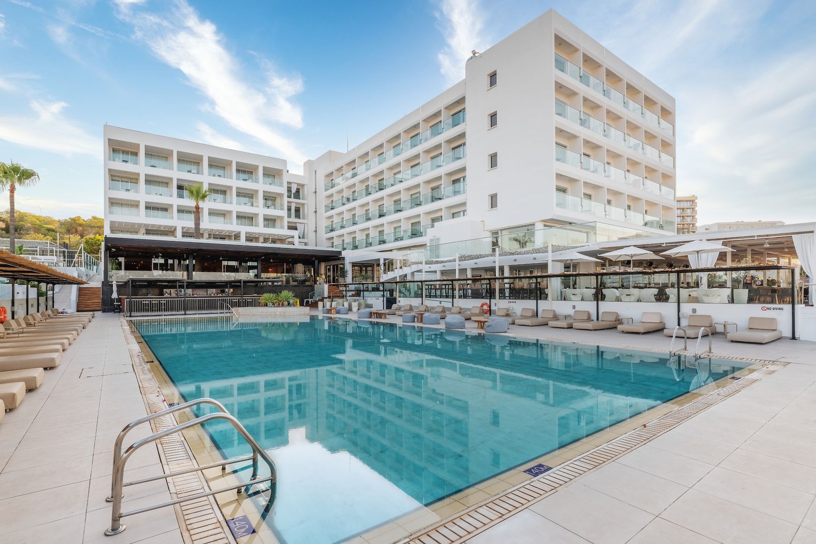 Napa Mermaid Hotel & Suites – Zwembad bij hotel, Ayia Napa