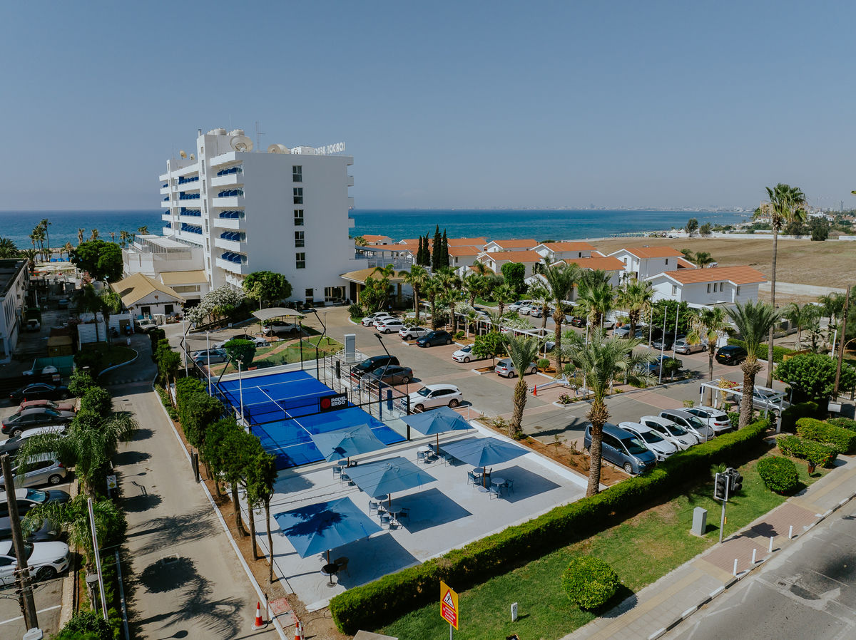 Lordos Beach Hotel & Spa – Hotel met tennisbanen, Larnaca