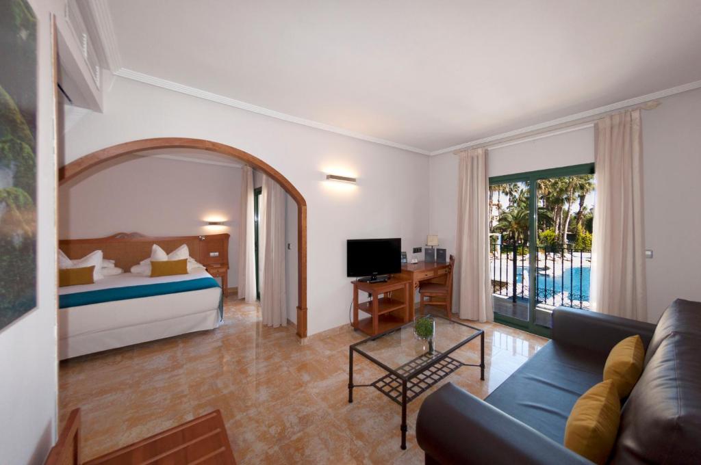 La Laguna Spa & Golf – Slaapkamer, Rojales