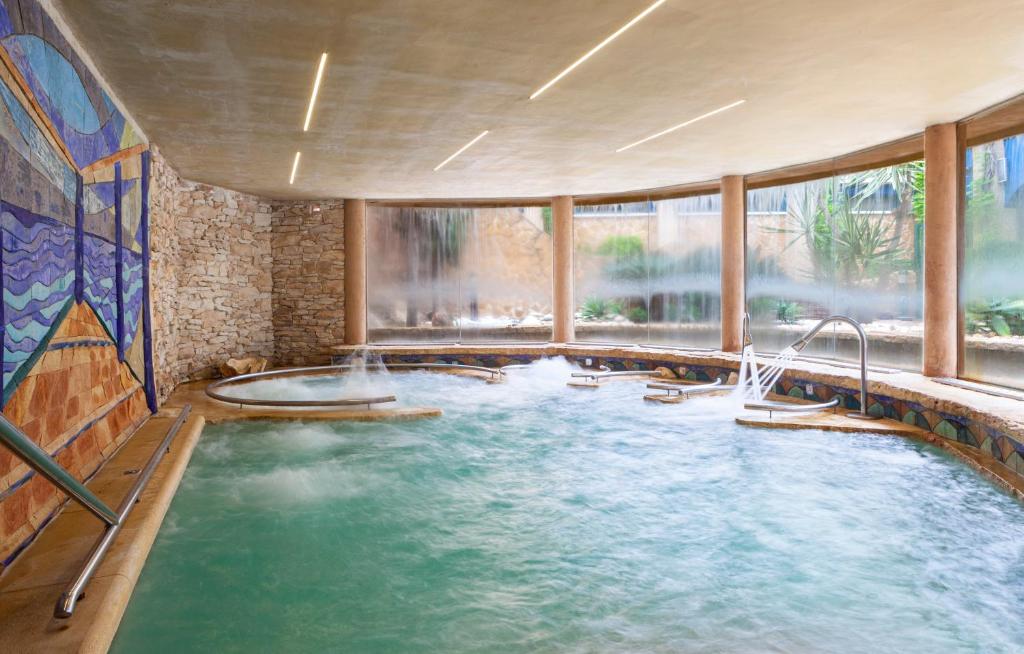 La Laguna Spa & Golf – Binnenzwembad, Rojales