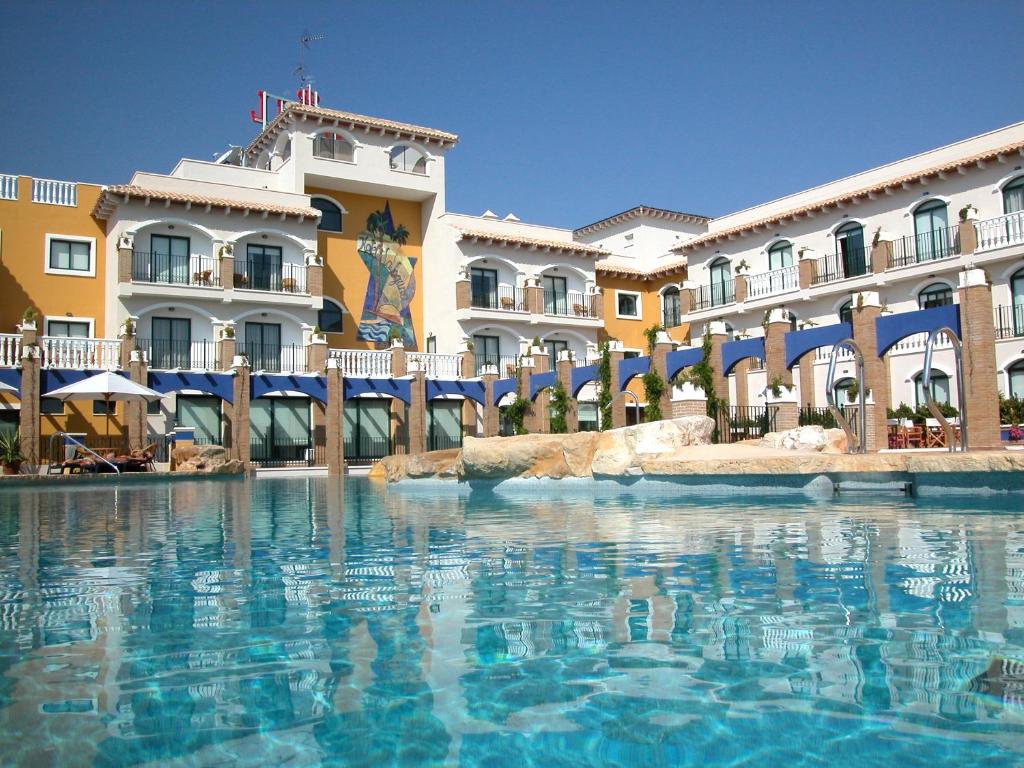 La Laguna Spa & Golf cover