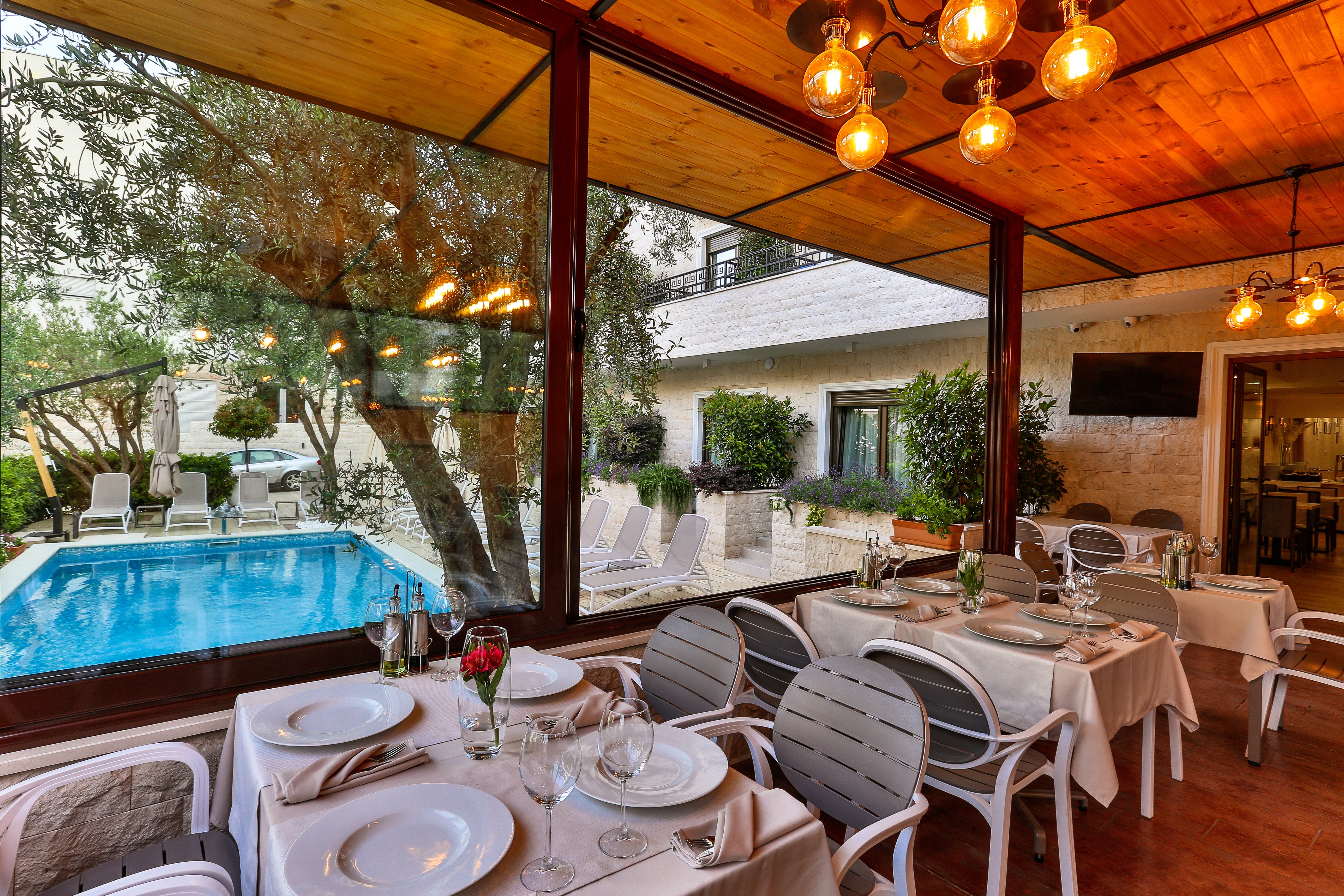 Hotel Harmony by Aycon – Restaurant bij zwembad, Petrovac