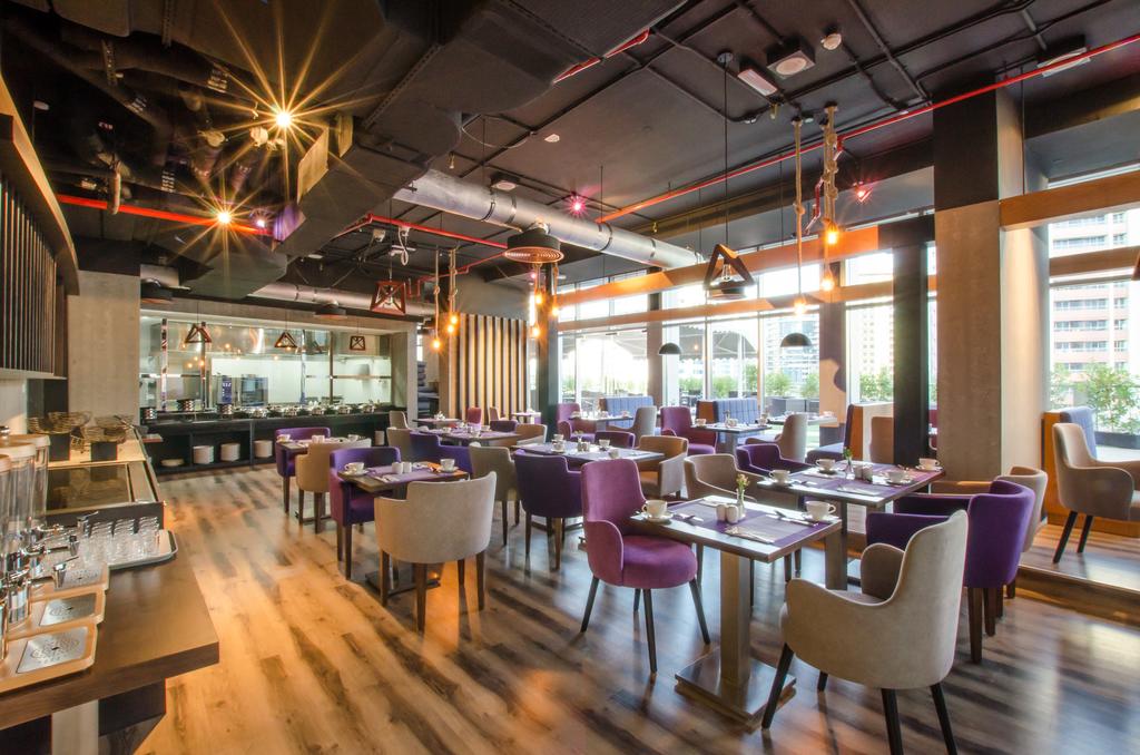 Signature 1 Hotel Barsha Heights - TECOM – Restaurant, Dubai