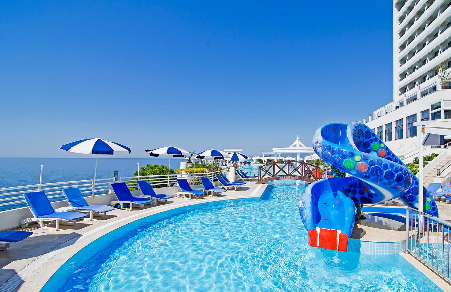 Korumar Hotel De Luxe – Glijbaan bij zwembad, Kusadasi