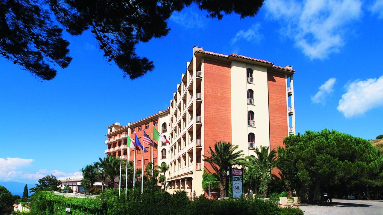 501 Hotel – Hotel met palmen, Vibo Valentia