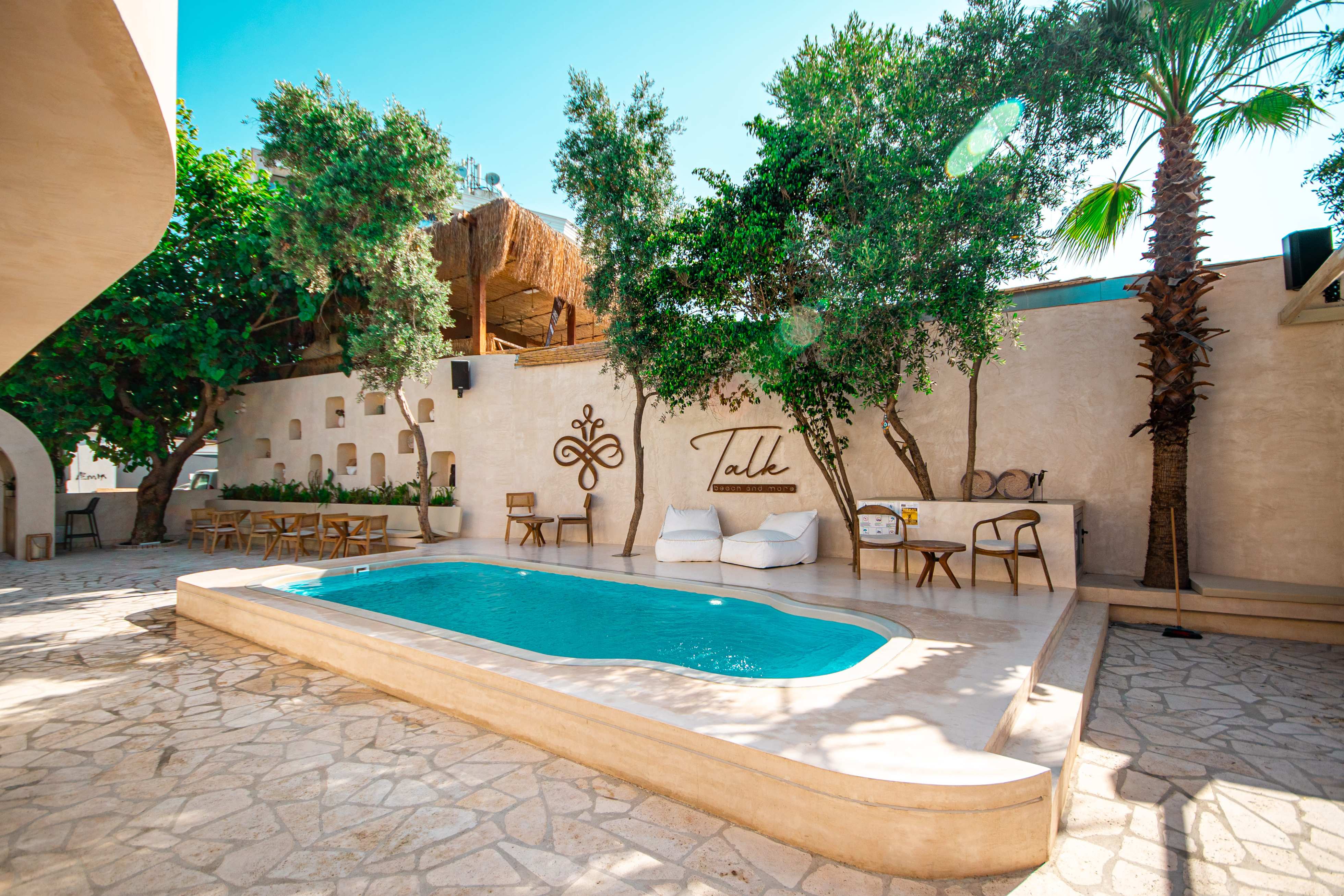 De'Manor Boutique Hotel