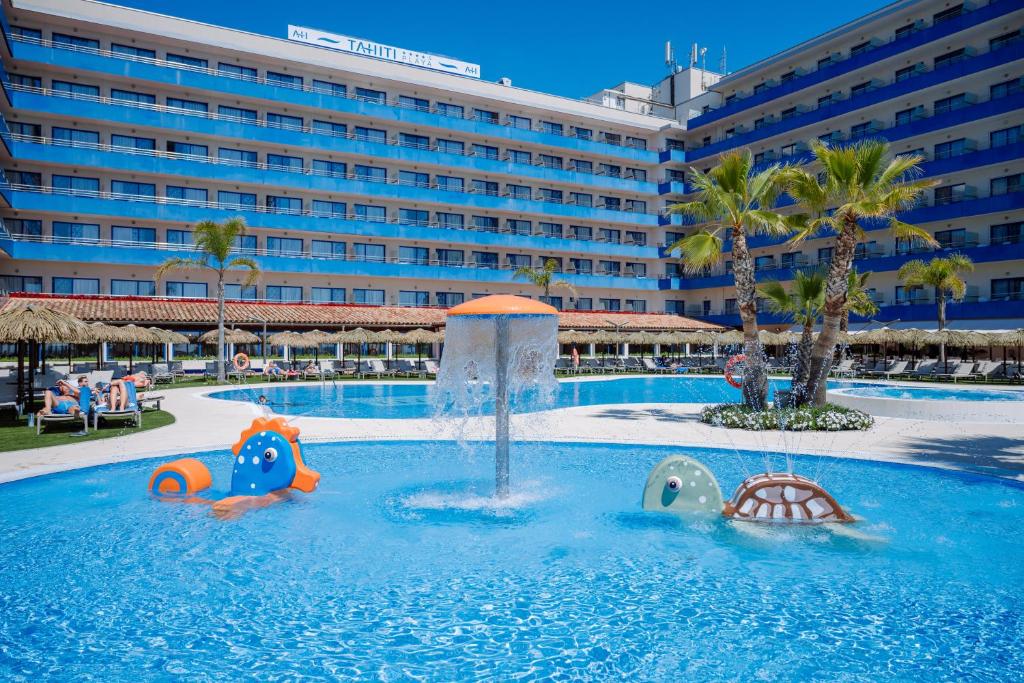 Hotel Tahití Playa – Kinderzwembad met fontein, Santa Susanna