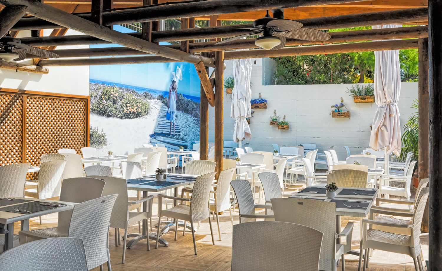 H10 Mediterranean Village – Terras, Salou
