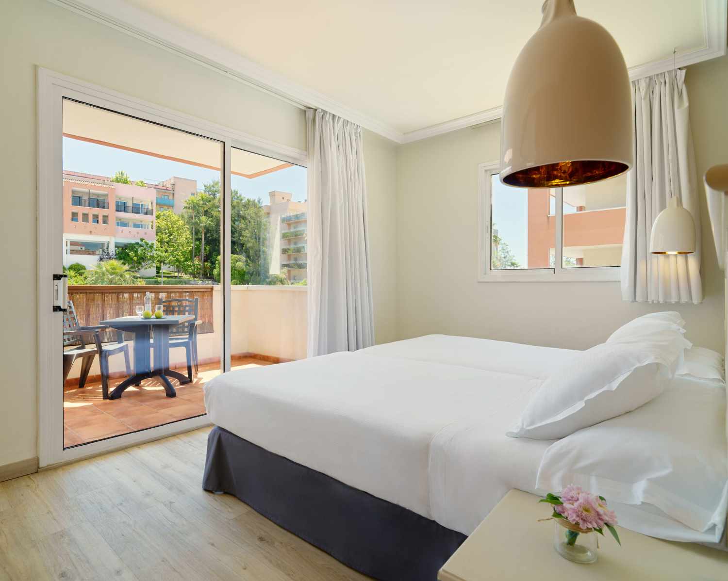 H10 Mediterranean Village – Slaapkamer met balkon, Salou