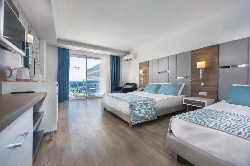 Eftalia Ocean Hotel – Slaapkamer met balkon, Turkler