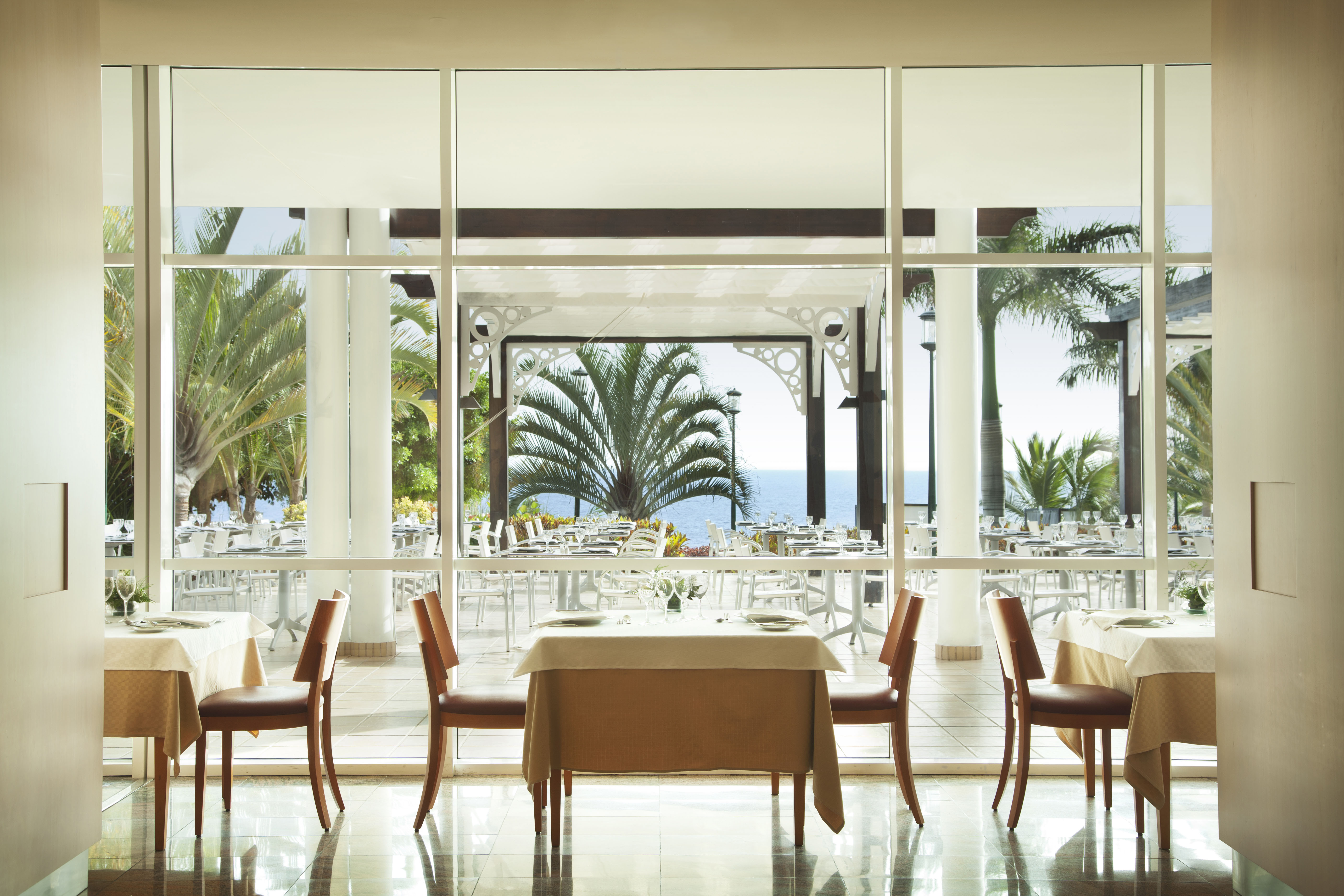 ADRIAN Hoteles Roca Nivaria – Restaurant met tuinzicht, Playa Paraíso
