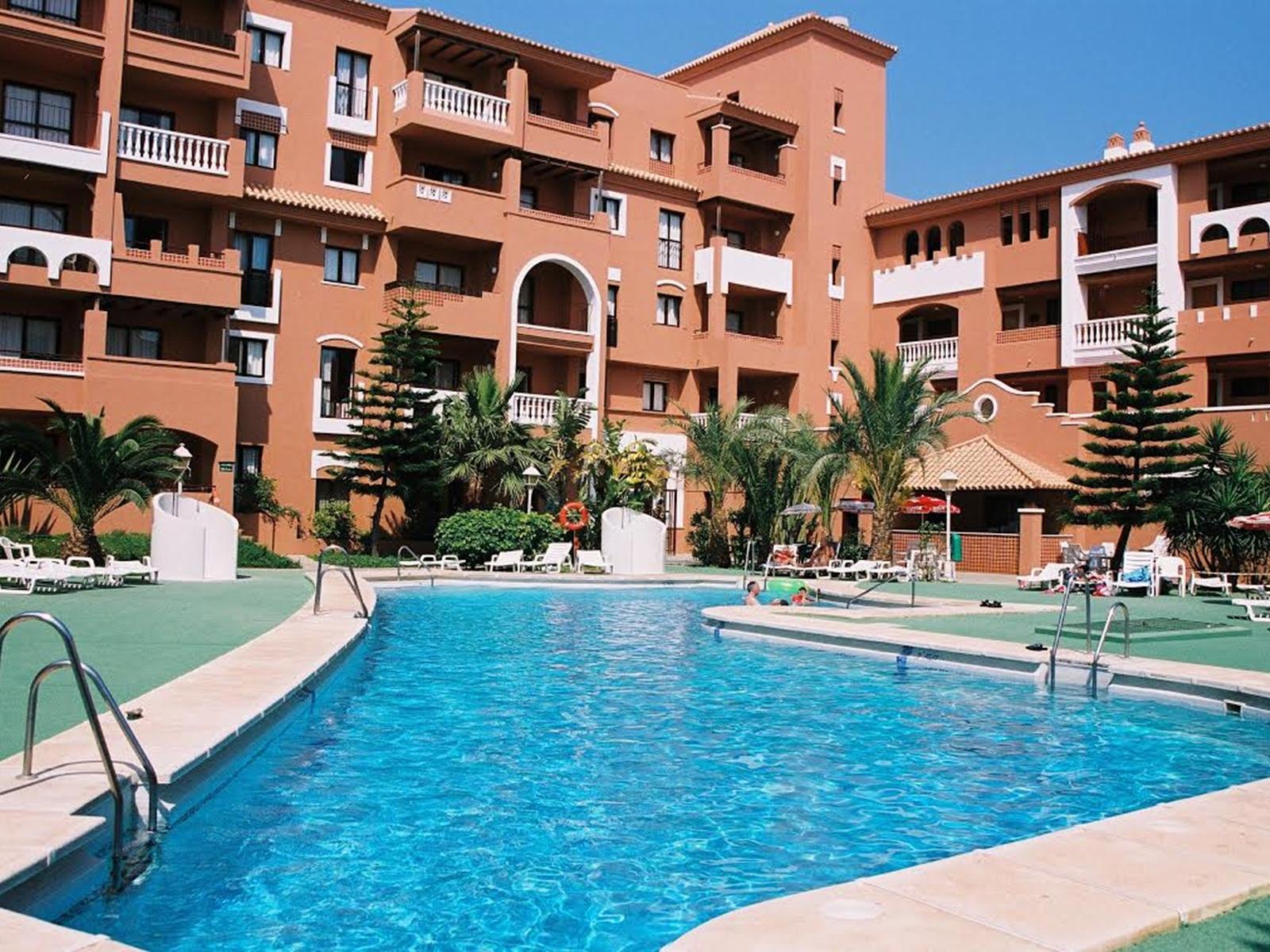 Apartamentos Estrella de Mar cover