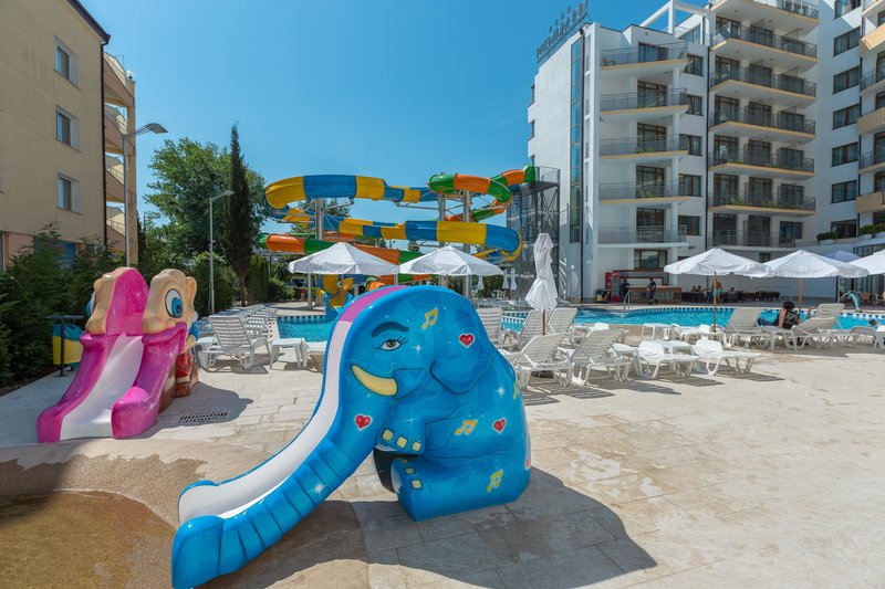 Best Western PLUS Premium Inn & Casino – Kinderglijbaan met olifant, Sunny beach