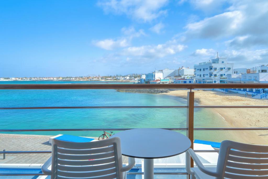 Hotel Boutique La Marquesina – Balkon met strandzicht, Corralejo