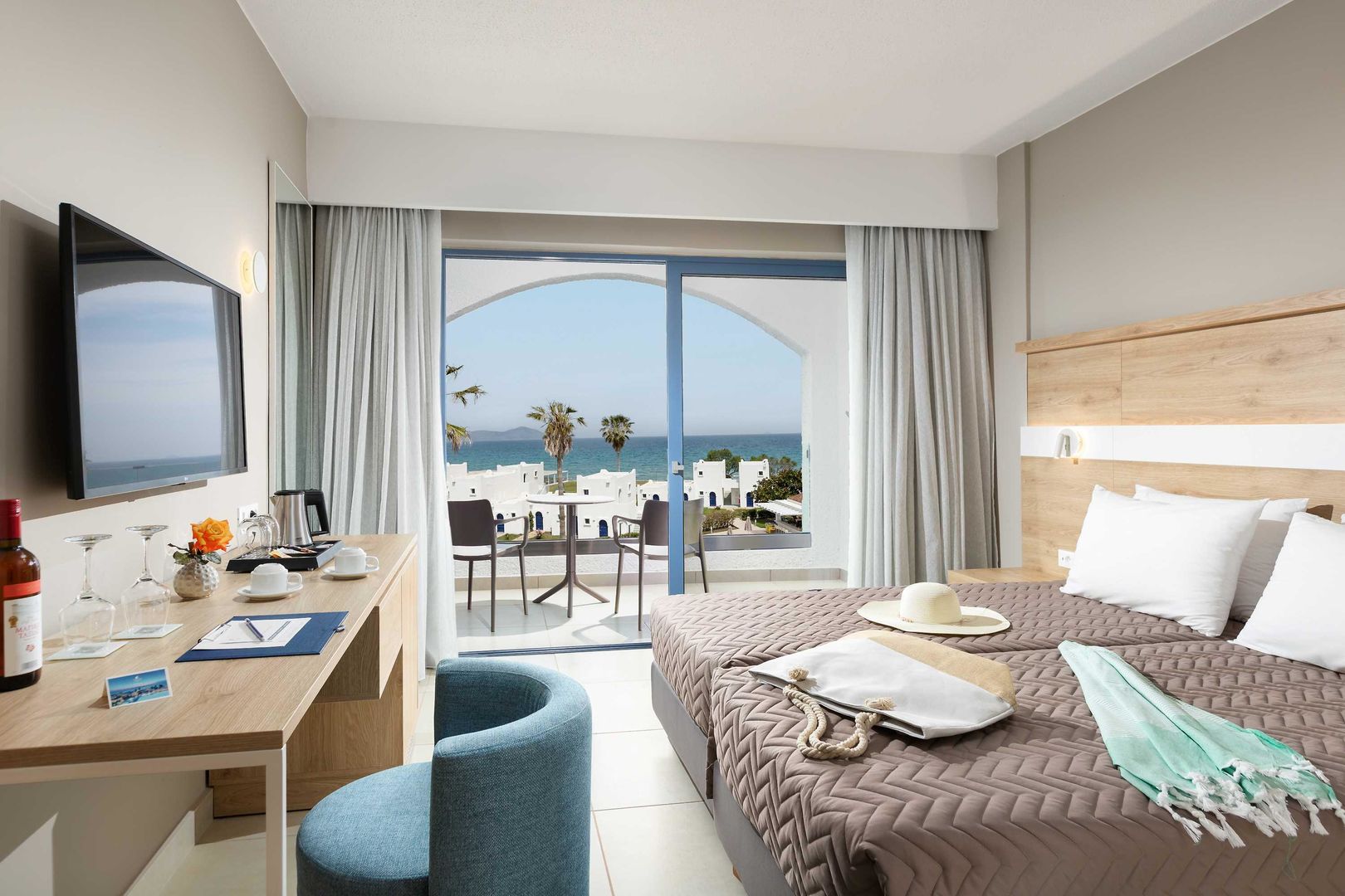 Aeolos Beach Hotel – Slaapkamer met zeezicht, Lambi