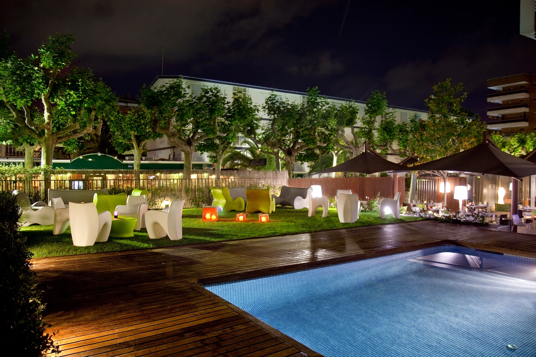 Magnolia – Tuin 's avonds, Salou