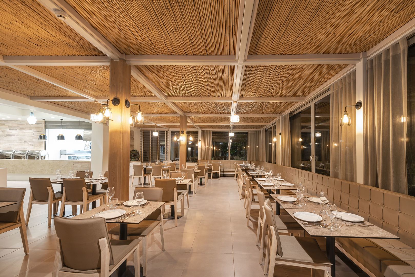 Apollon Windmill Hotel – Restaurant, Lambi