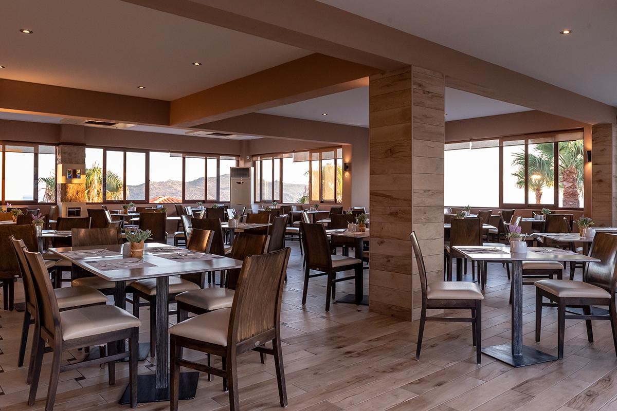 Theo Hotel – Restaurant, Agia Marina