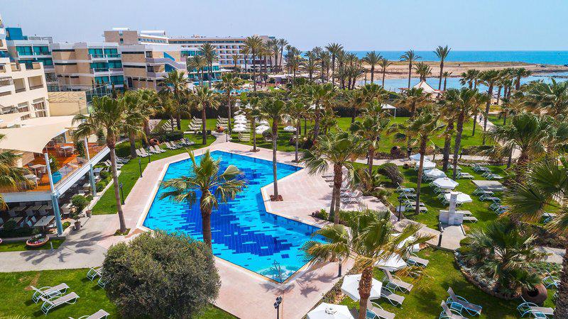 Aquamare Beach & Spa – Resort met tuin en zwembad, Paphos