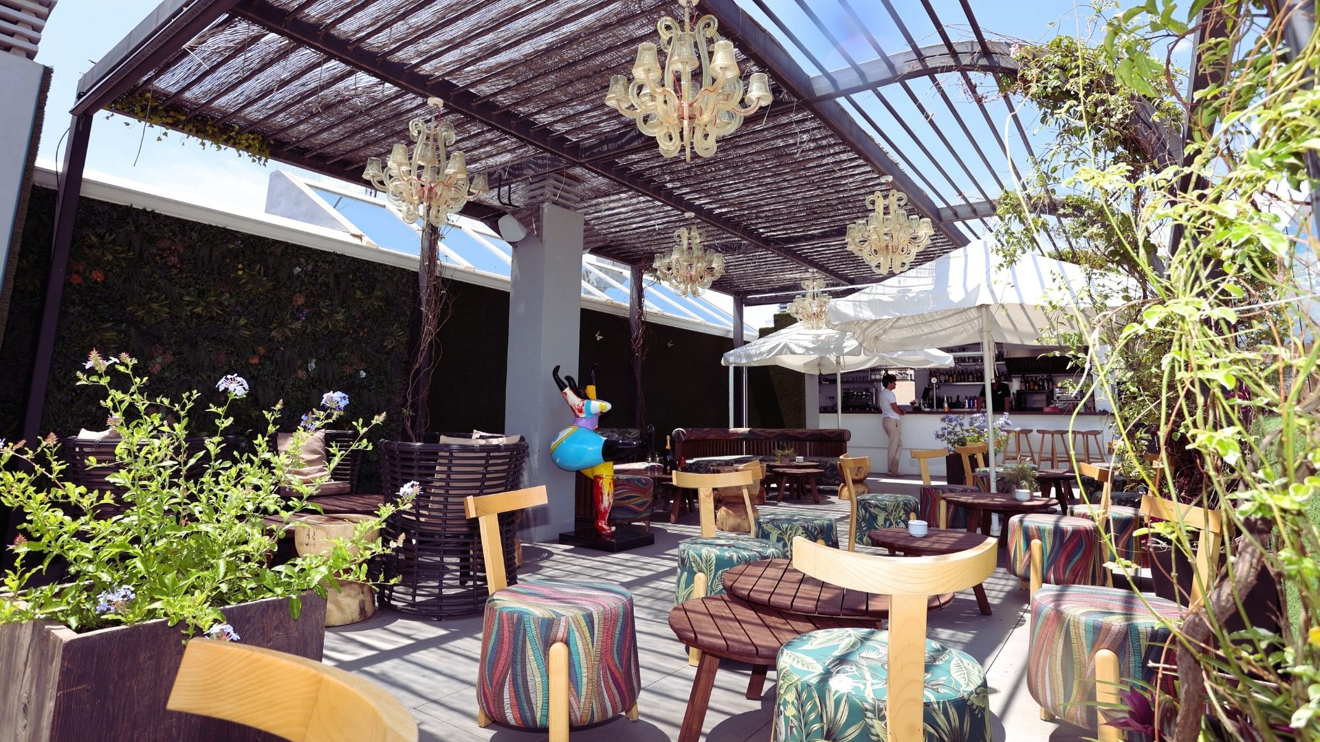 Mariposa Hotel