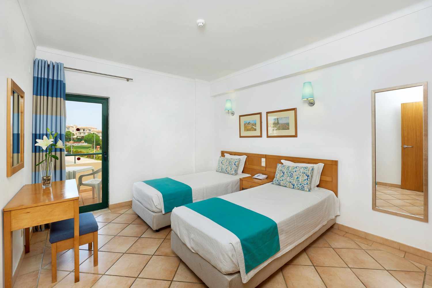 Oceanus Aparthotel – Slaapkamer, Albufeira